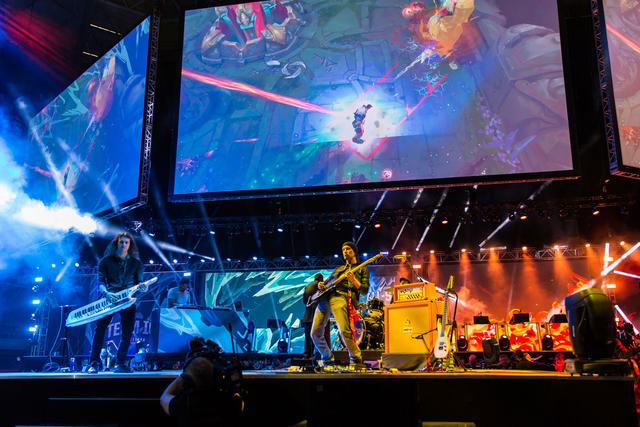 Vitality在BLAST的常客计划中赚取了46.1万美元，参加了六场比赛并获得了两个冠军